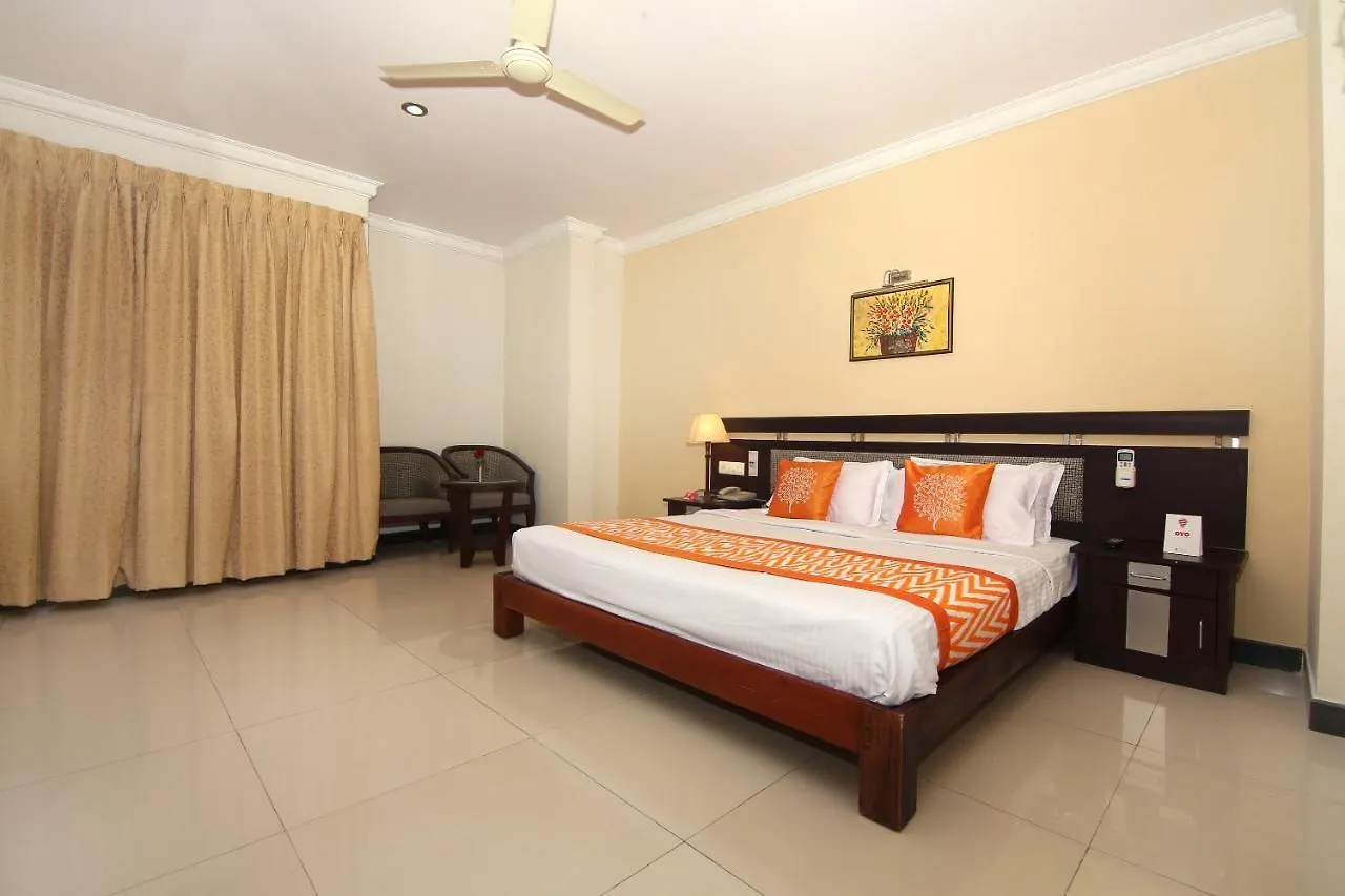 Oyo 8892 Kadambari Regency Otel Angamali